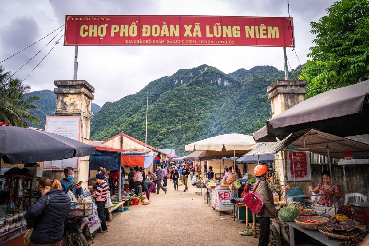 Pho Doan Market