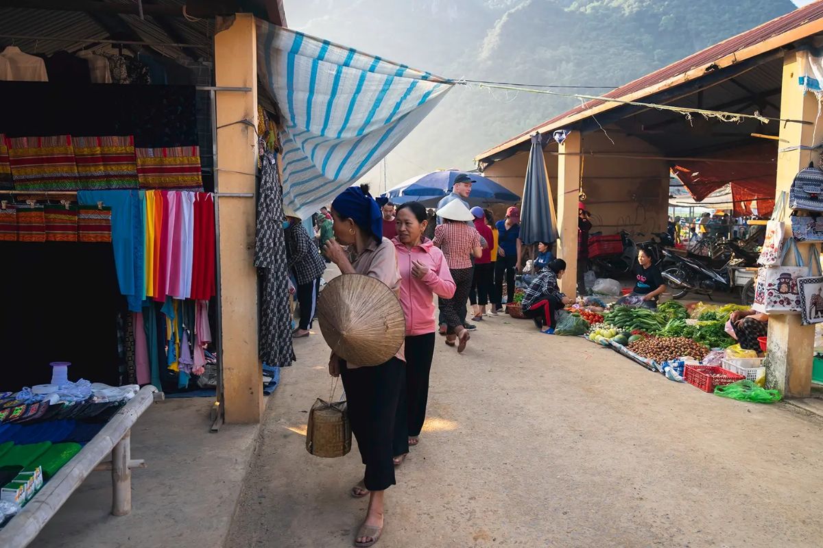 Pho Doan Market