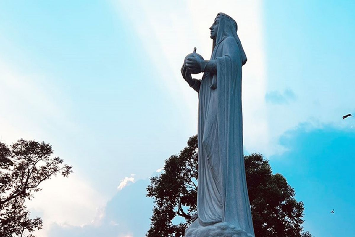 The Iconic Statue