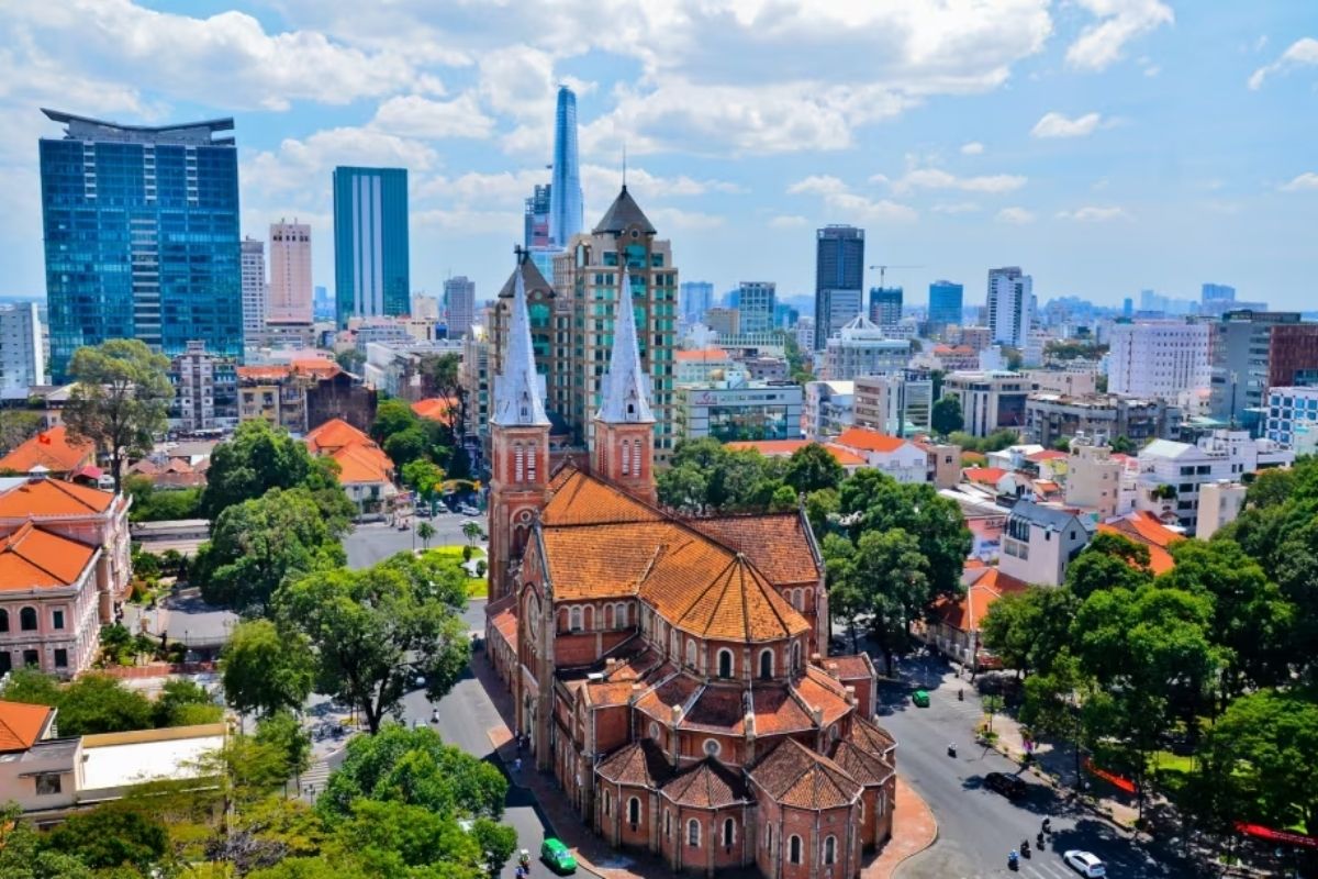 Discover the best of Summer in Vietnam with Ho Chi Minh City 