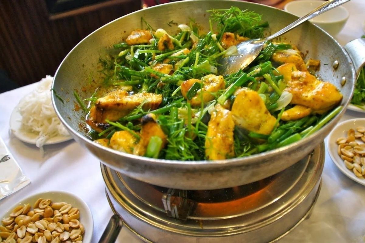 Cha Ca La Vong Restaurant - Hanoi Old Quarter food