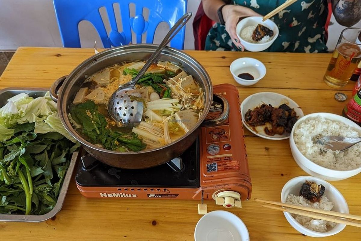 Hoa Tam Vegetarian Restaurant - Vegan Restaurants Sapa