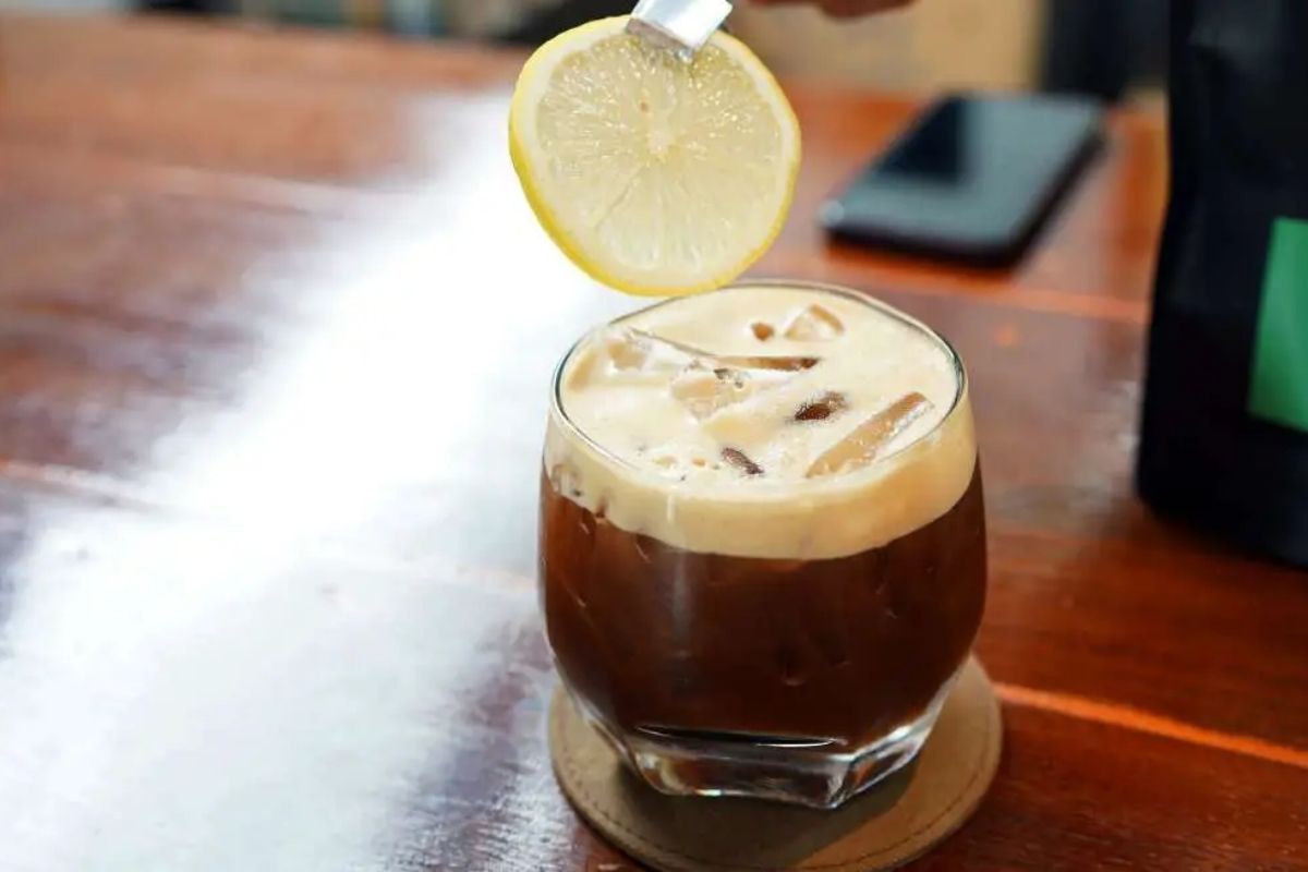 Shakerato-Style Vietnamese Salt Coffee