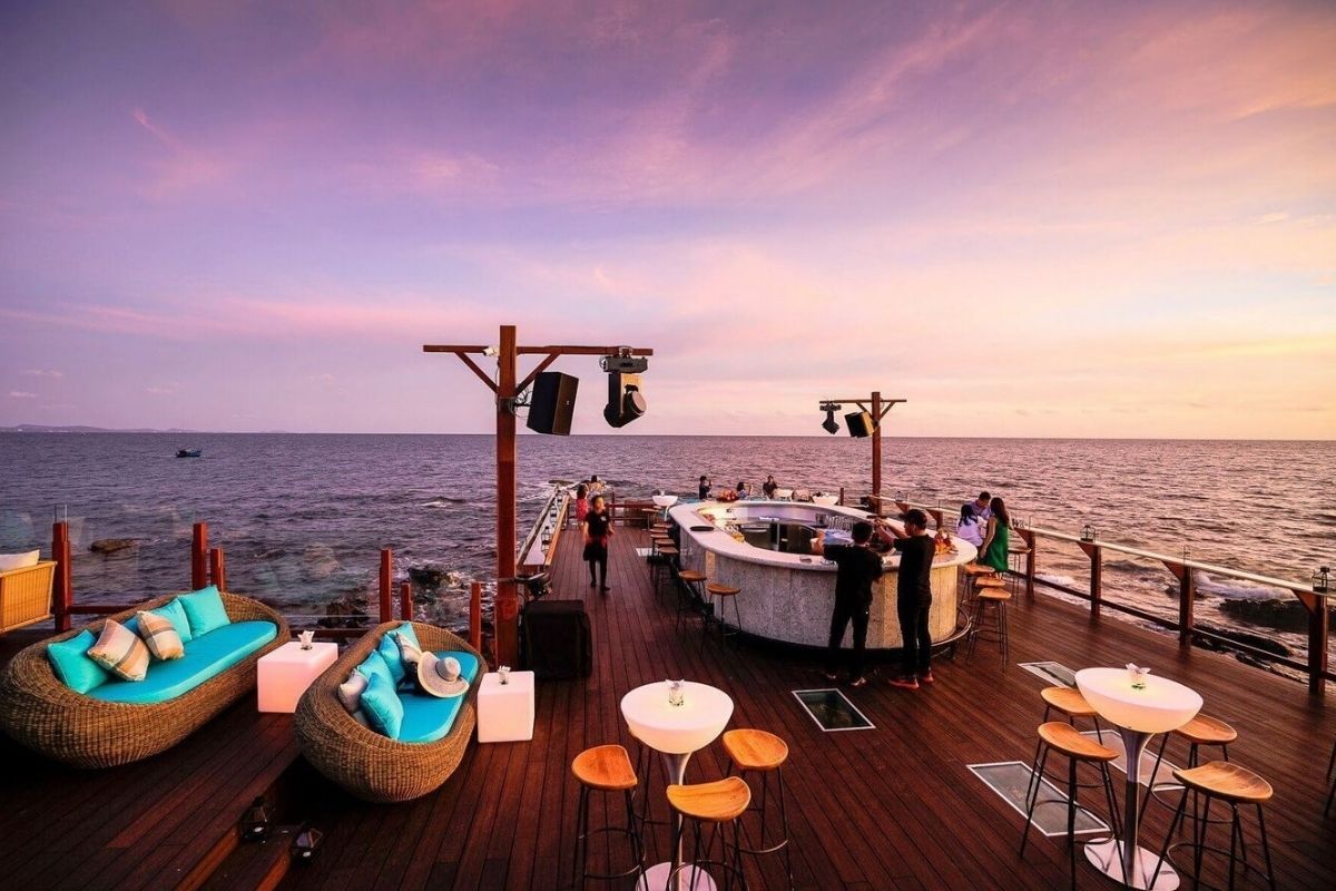 Phu Quoc Nightlife Highlight: Sunset Sanato