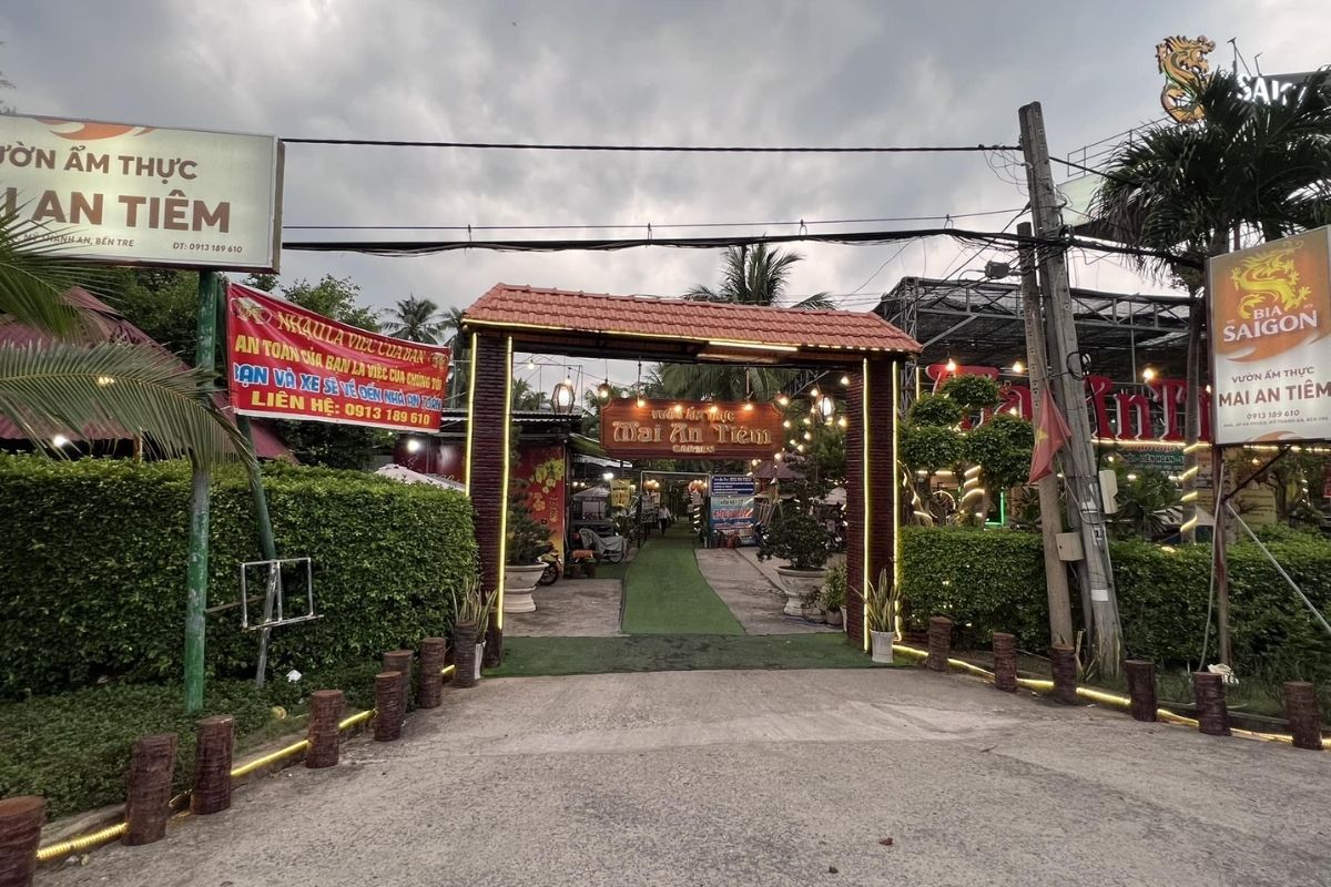 Mai An Tiem – Ben Tre garden restaurant