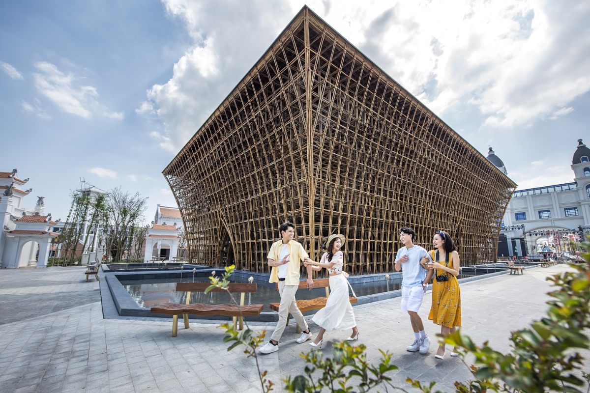 Bamboo Legend at Grand World Phu Quoc Tour