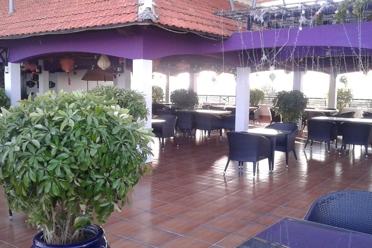 Alfresco Cafe