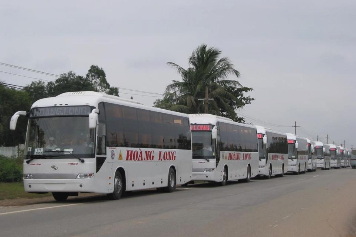 Bus Hoang Long 
