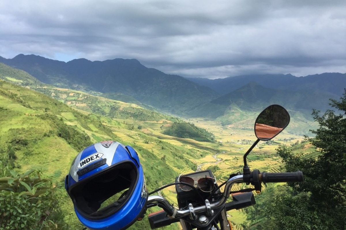 Motorbike Ride to Secret Highland Corners