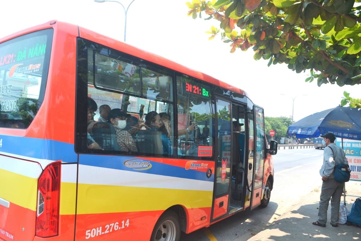 How To Get To My Son From Da Nang By Public Bus