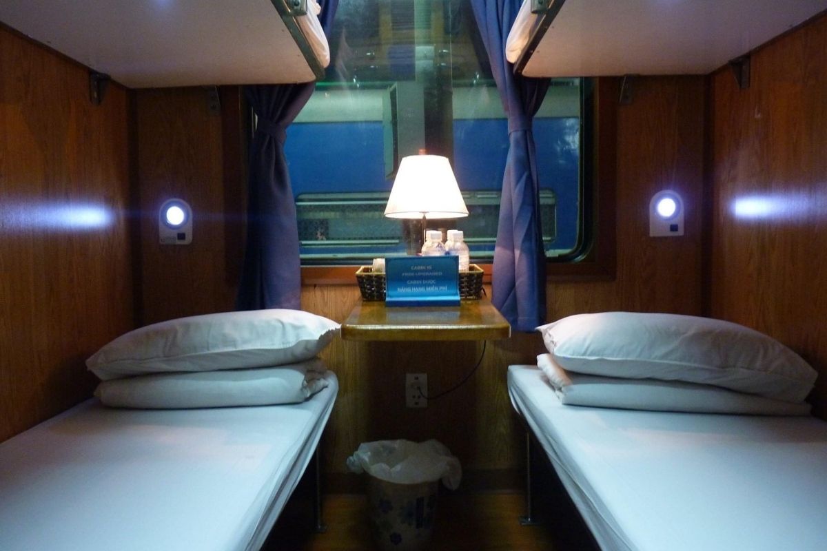Deluxe 4-Berth Cabin at King Express Train