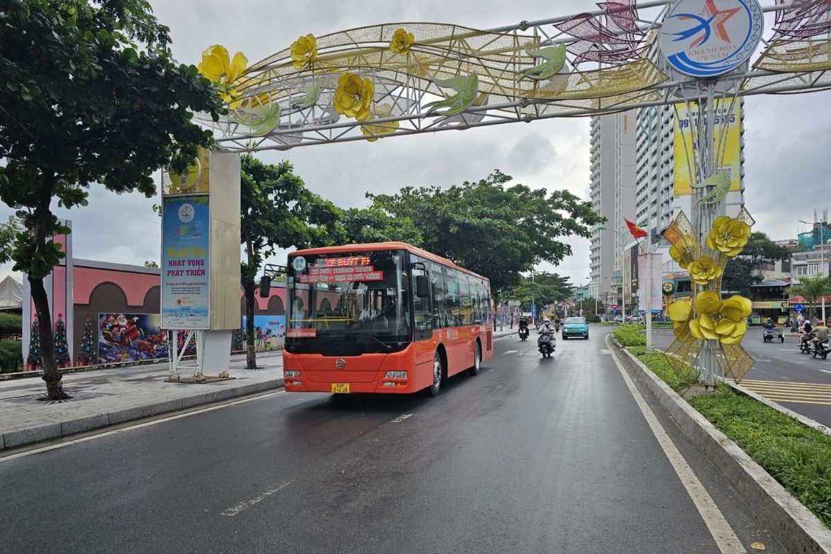 Dien Khanh Station