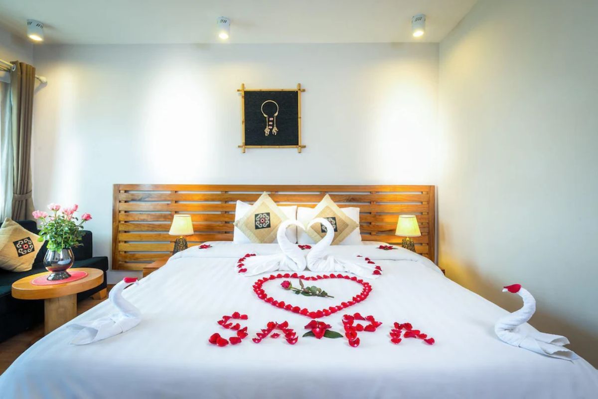 Suite Room at Sapa Sunny Mountain Hotel
