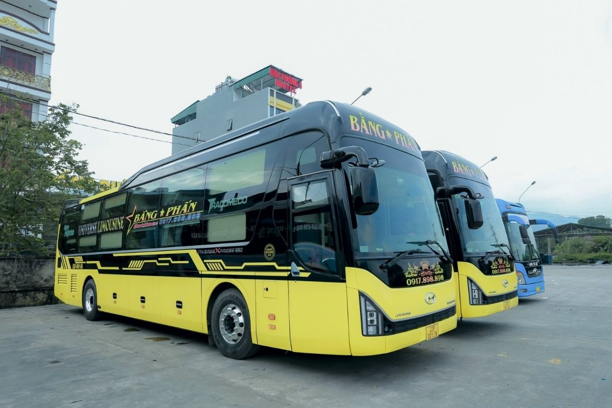 Bang Phan – Sapa to Ha Giang bus