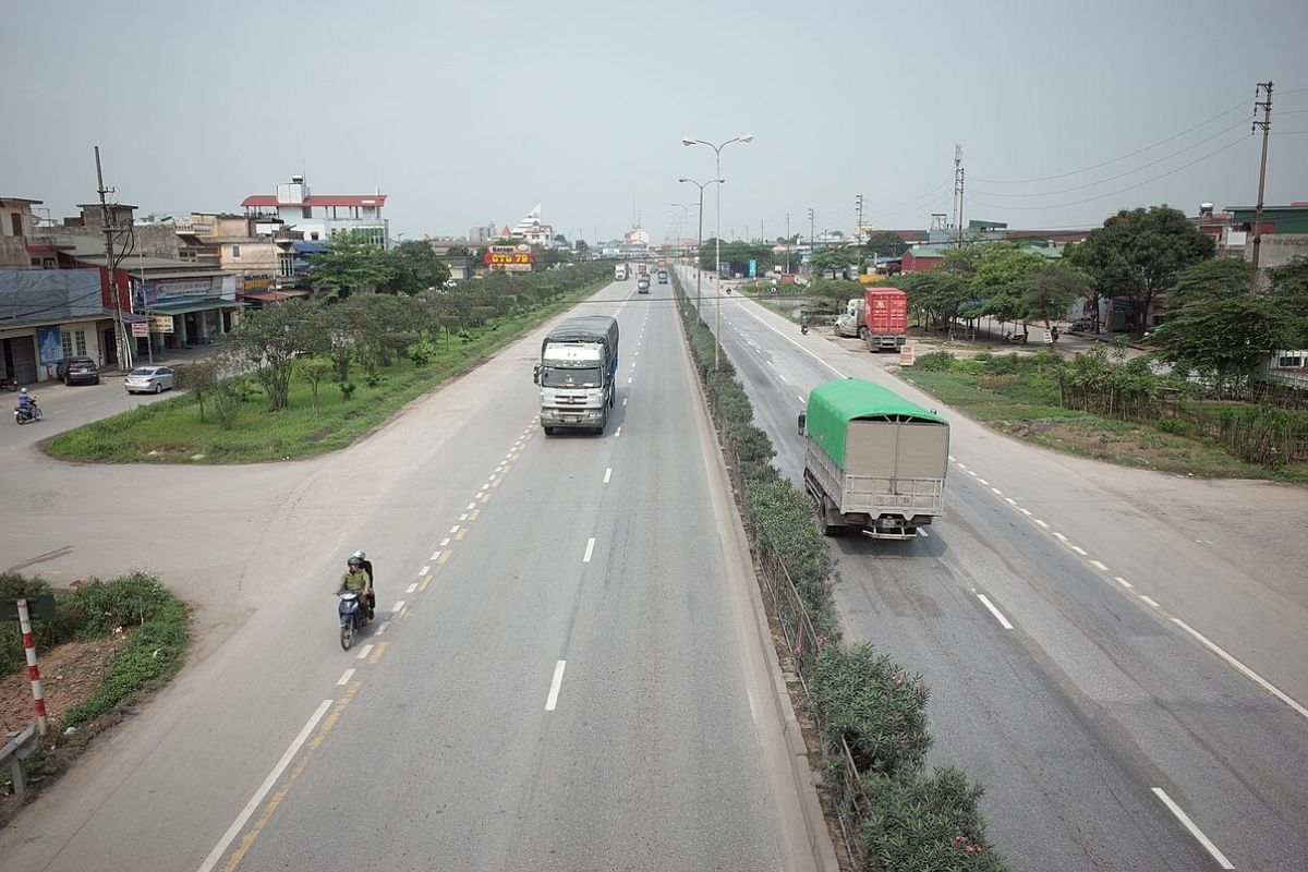 Hanoi to Hai Phong via National Road 5B