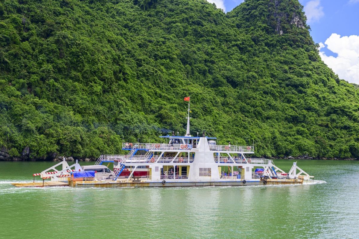  Cat Ba Island Ferry