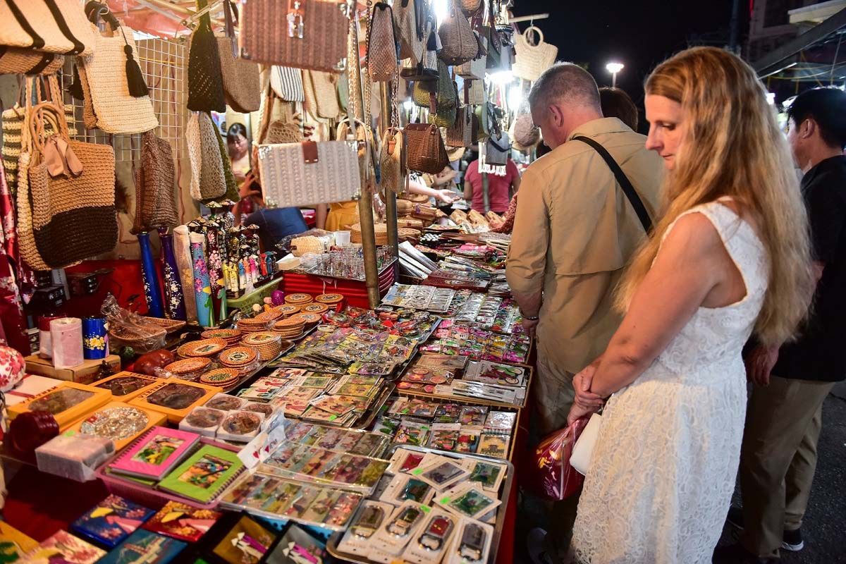 Halong Night Market