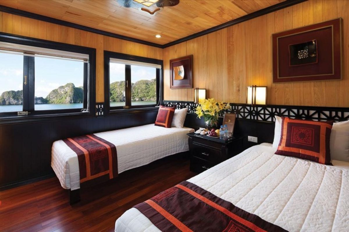 Deluxe Triple Cabin