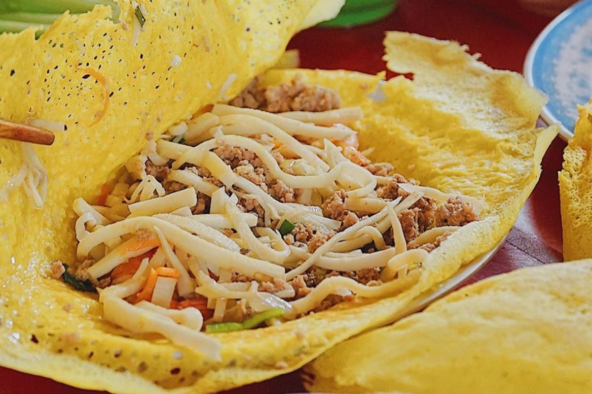 Coconut Banh Xeo At 7 Toi