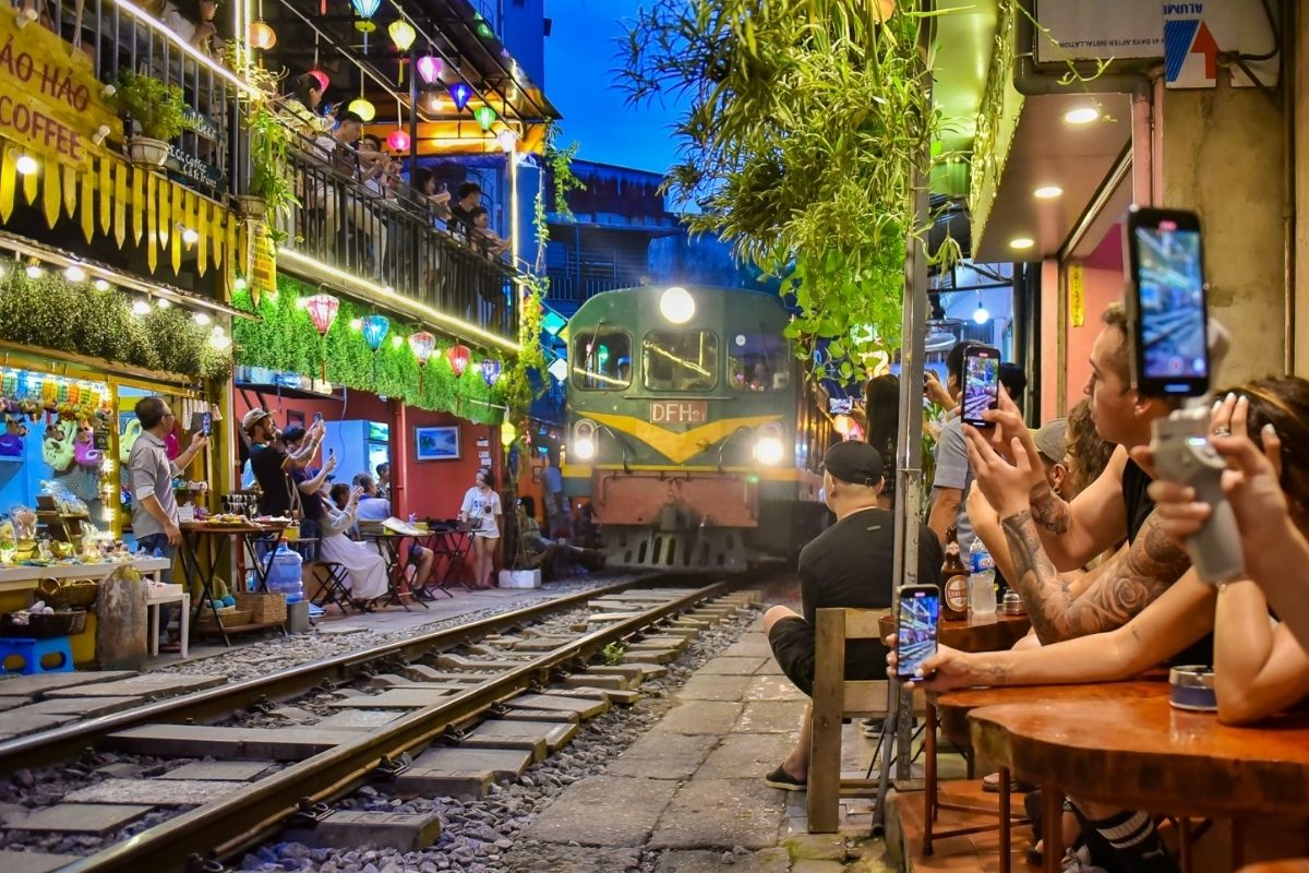 Train Street Hanoi on Vietnam Budget Tour