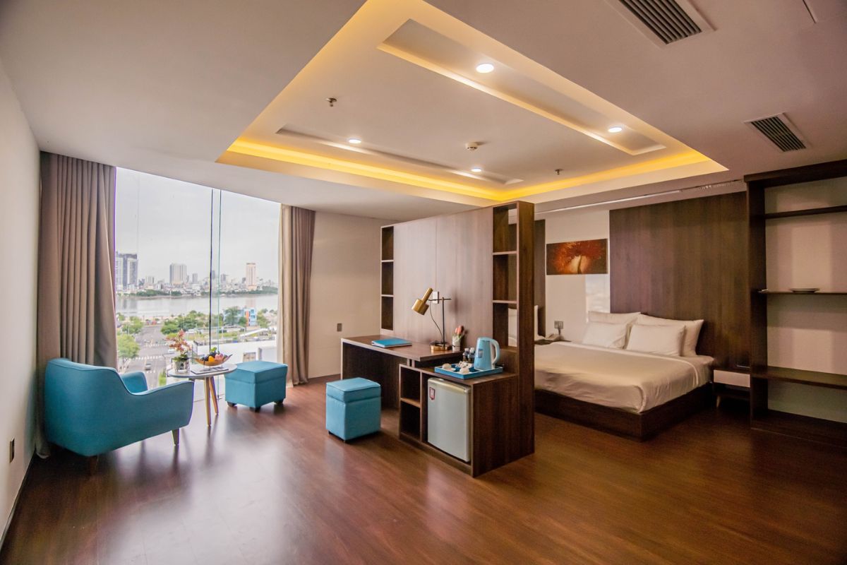 Gold Suite with River View