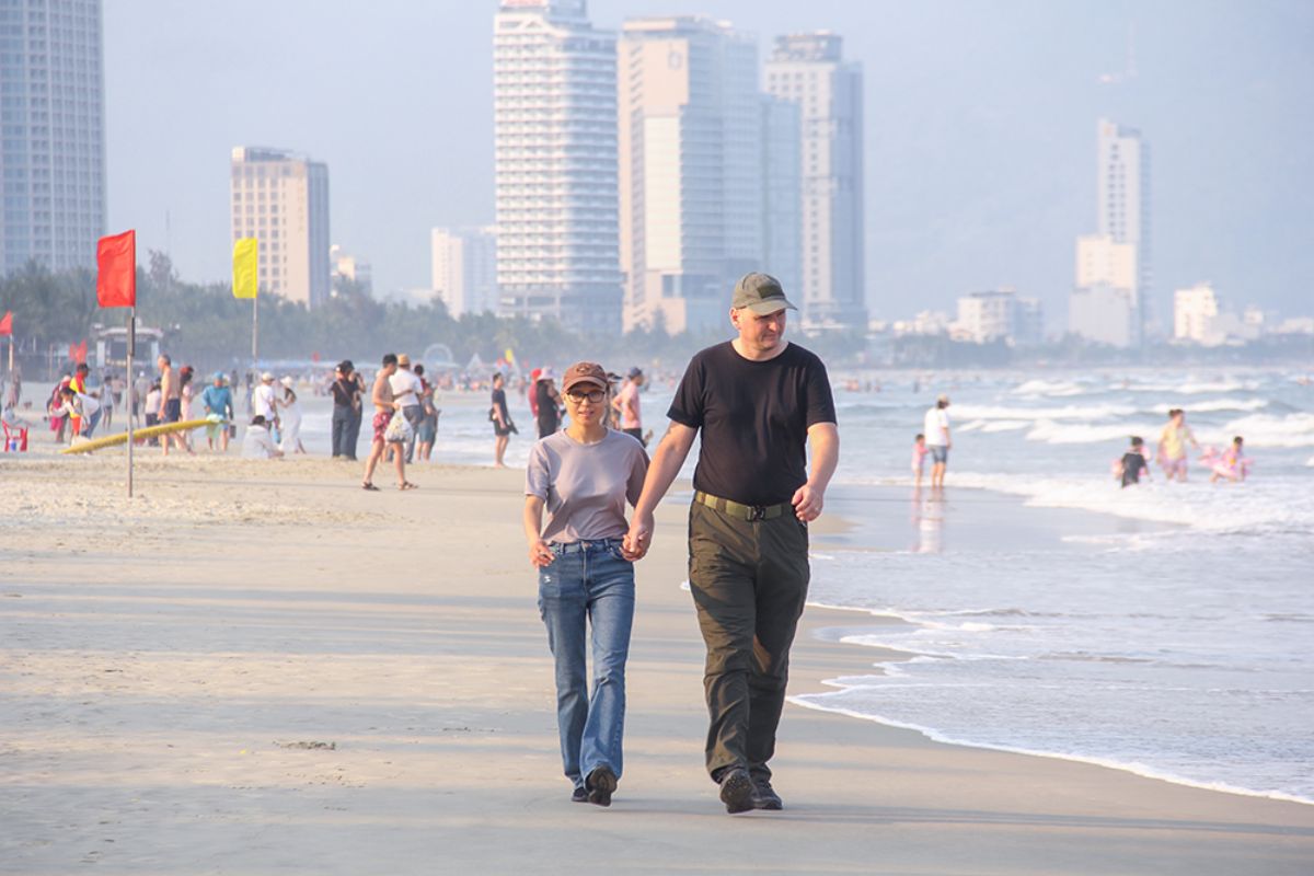 Walk to My Khe Beach