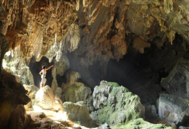Tham Phoukham Caves