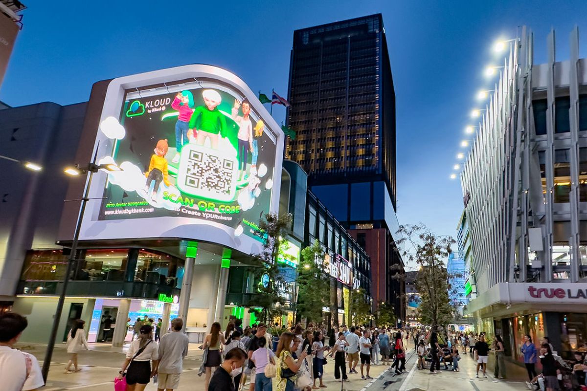 Siam Square - Thailand adventure tours