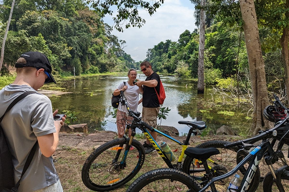 Begin Angkor Cycling Tour Peacefully - Angkor Wat Bike Tour