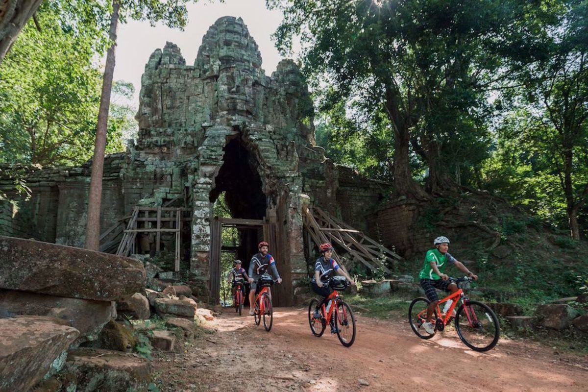 Cycle Forest Trails to Angkor Thom - Angkor Wat Bike Tour