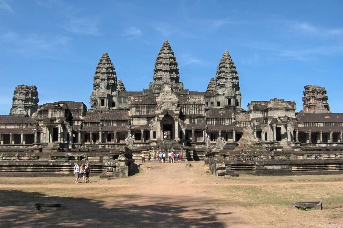 Dry Season Ideal For Angkor Shots
