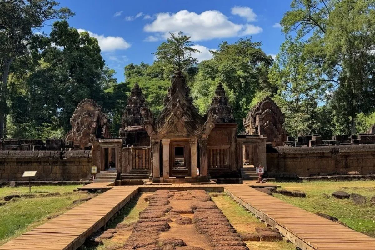 Banteay Srei Temple