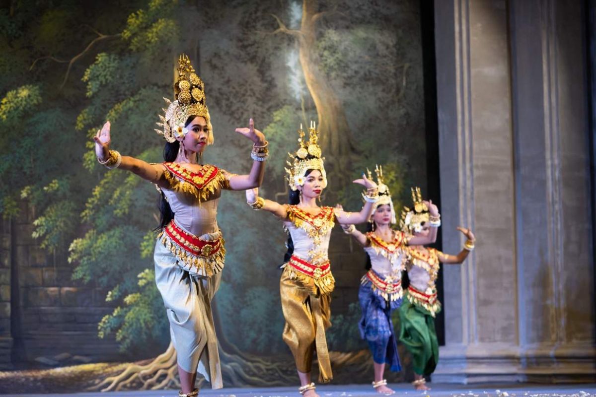 Apsara Dance Show