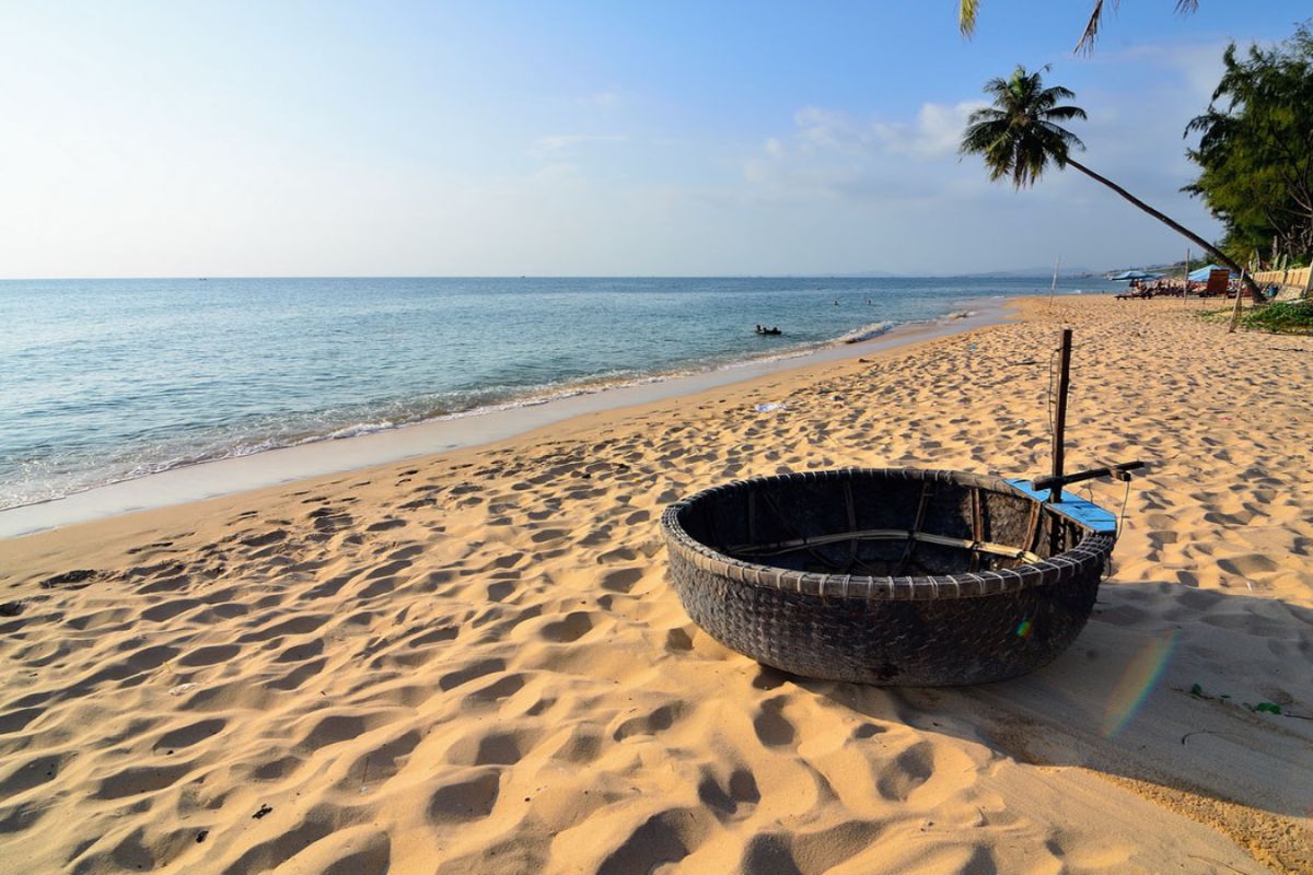 Ho Coc Beach