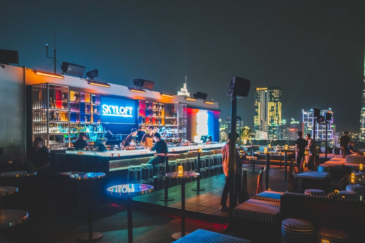 Glow Skybar