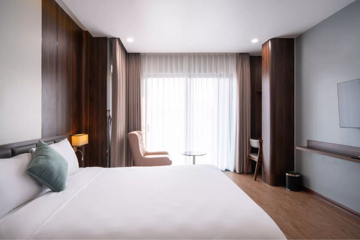 Deluxe Double at Eden Hue Hotel