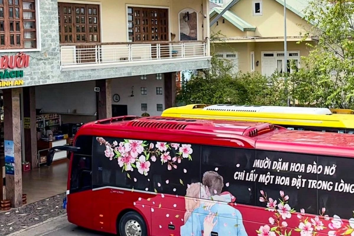 Thanh Buoi Bus from Dalat to Nha Trang Bus