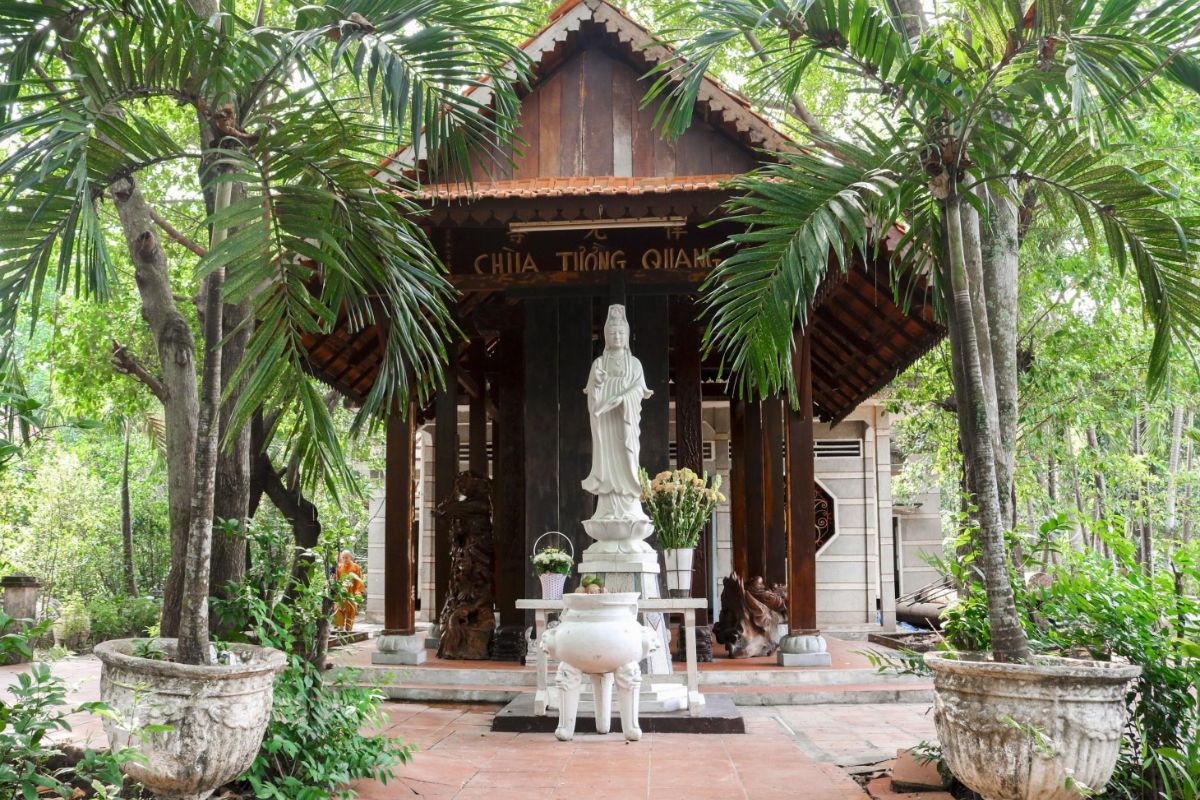 Tuong Quang Pagoda in District 12 Ho Chi Minh