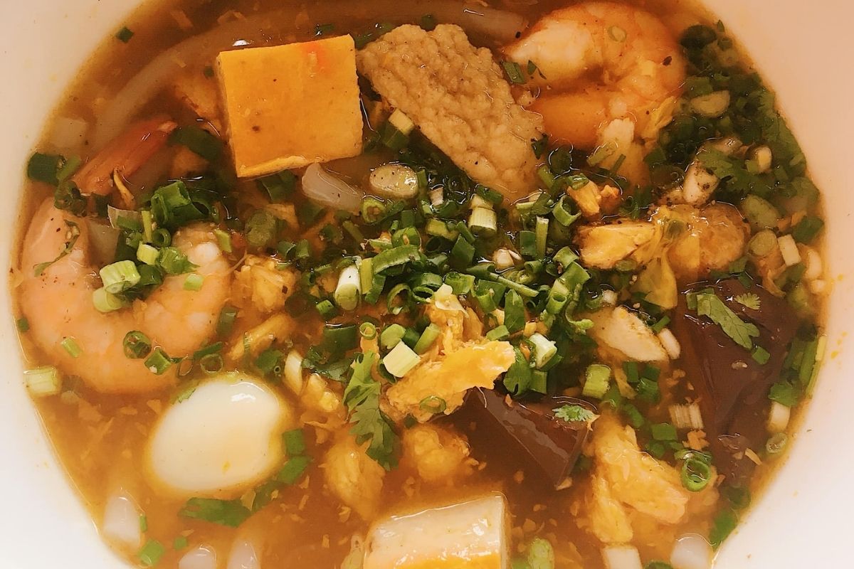 Banh Canh Cua Ngoc Trinh in District 7 Ho Chi Minh Vietnam