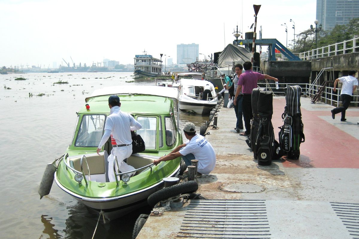 Golf boat trips to Dai Phuoc Golf Club