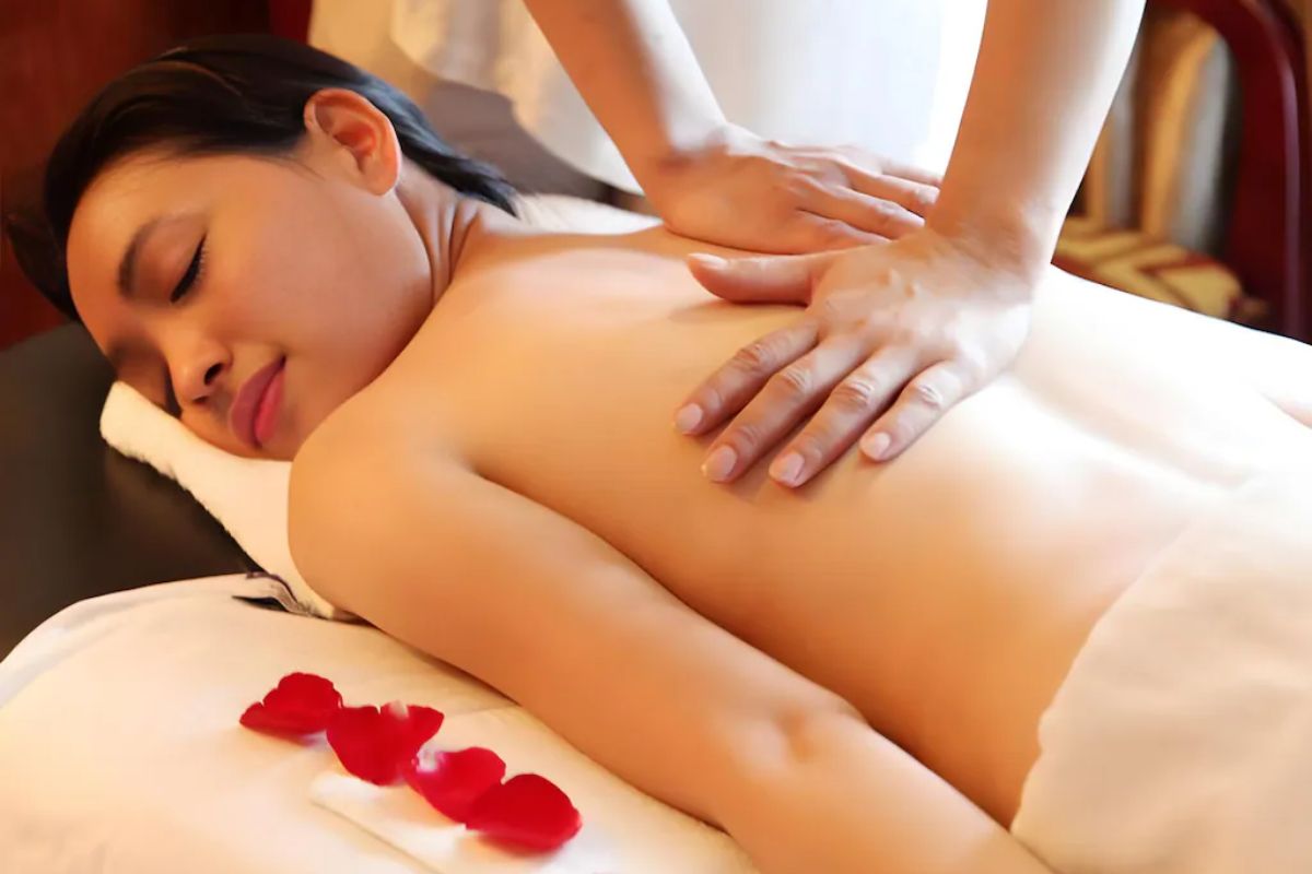 Spa Massage Onboard