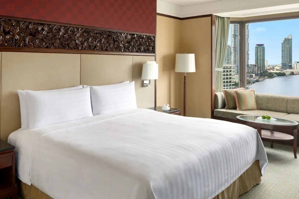 Shangri-La Bangkok - family hotels in Bangkok