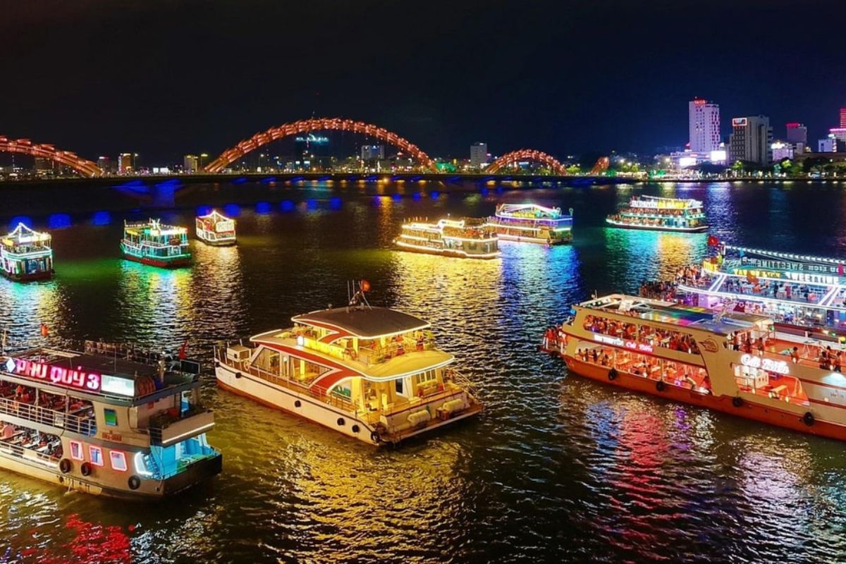 Han River Night Cruise