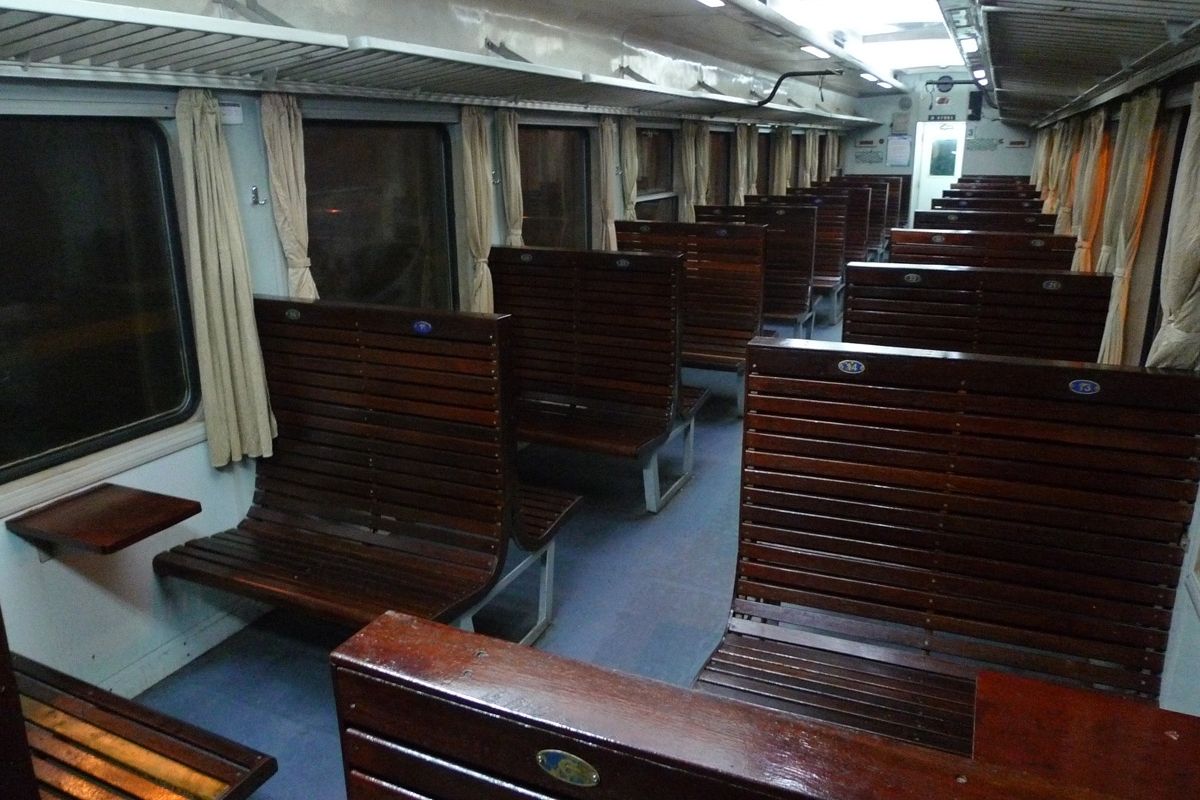 Hard Seat with Hanoi to Halong Train