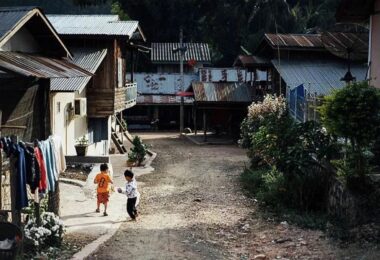 Ban Poong – Tai Leu people