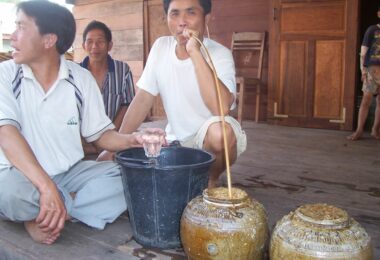 Ban Poong – Tai Leu people
