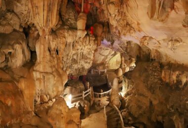 Tham Phoukham Caves