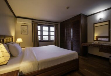 Crown Plaza
