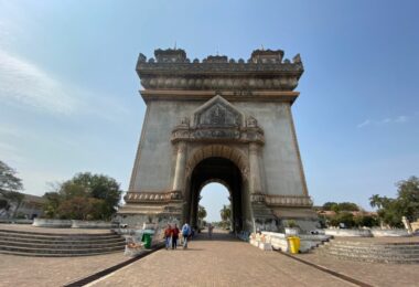 Patuxay Monument