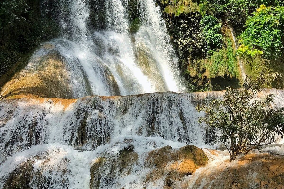 Dai Yem Waterfall